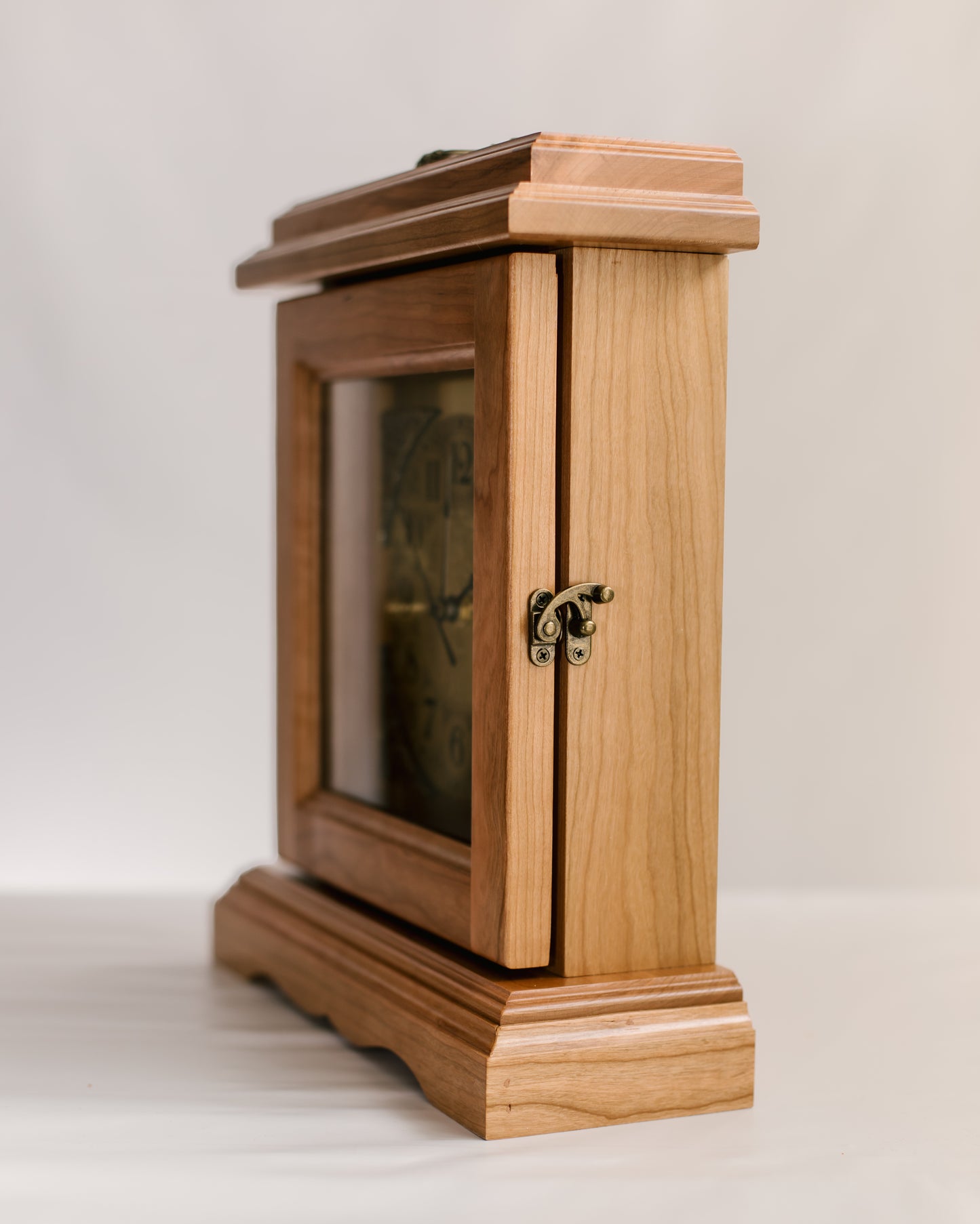 Mantel Clock