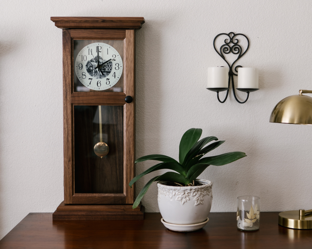 Shaker Series: Walnut